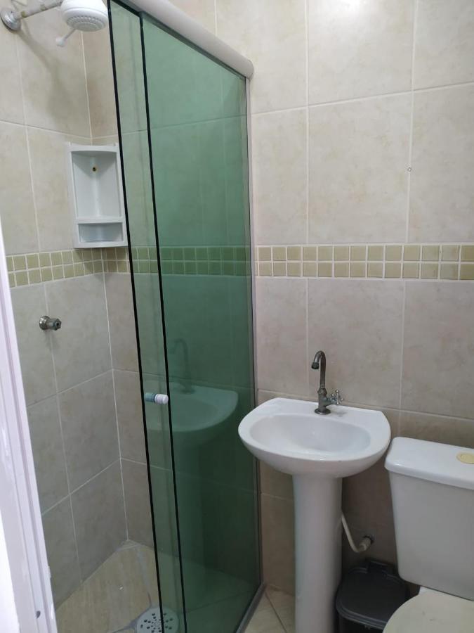 Kitnet Asturias 51B No Ed. Guariata, Proximo A Praia Das Asturias Em Γκουαρούχα Εξωτερικό φωτογραφία
