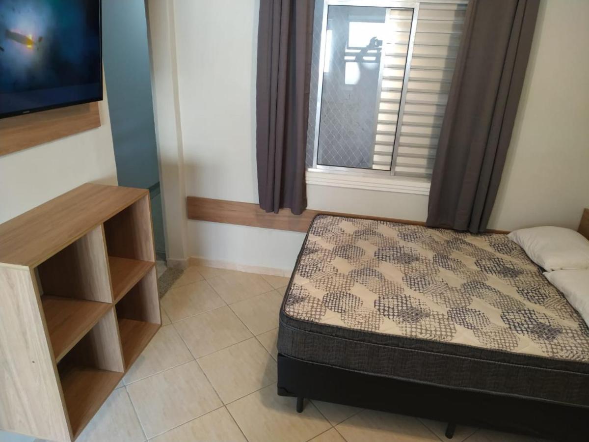 Kitnet Asturias 51B No Ed. Guariata, Proximo A Praia Das Asturias Em Γκουαρούχα Εξωτερικό φωτογραφία