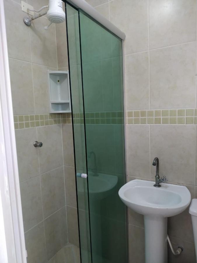 Kitnet Asturias 51B No Ed. Guariata, Proximo A Praia Das Asturias Em Γκουαρούχα Εξωτερικό φωτογραφία