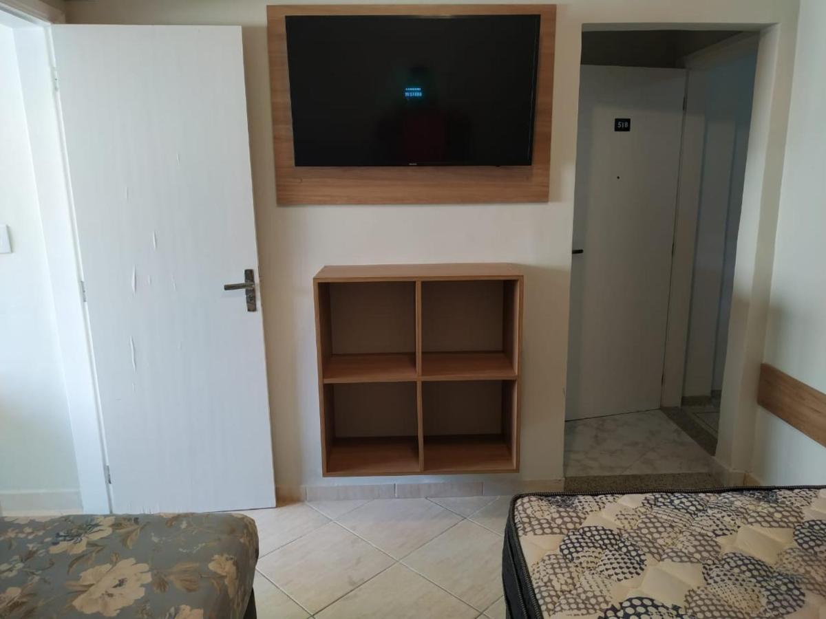 Kitnet Asturias 51B No Ed. Guariata, Proximo A Praia Das Asturias Em Γκουαρούχα Εξωτερικό φωτογραφία